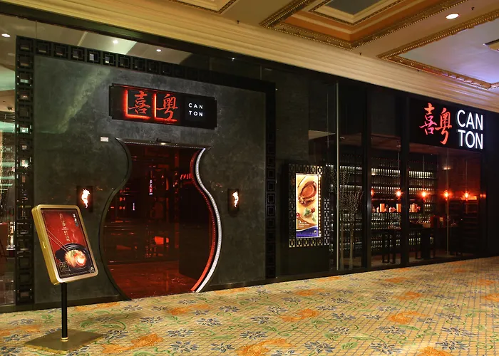 The Venetian 5*