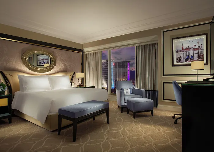 The Venetian 5*